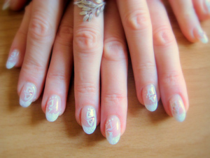 Műköröm referencia